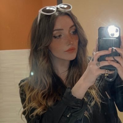 mj. 𓄿's profile picture