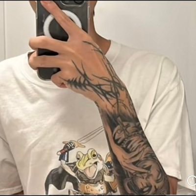 qqqqi54's profile picture