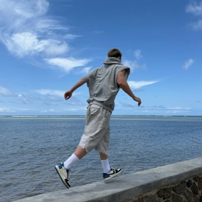 can.'s profile picture