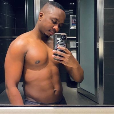 kingZwelihle👑👑👑💍's profile picture