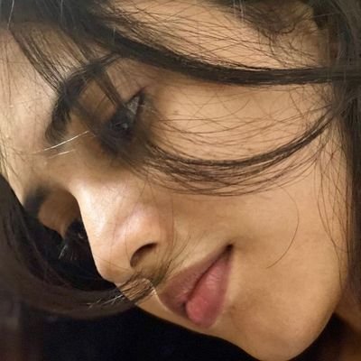 Divya Shri's profile picture