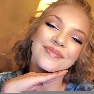 Auntie Smartassy's profile picture