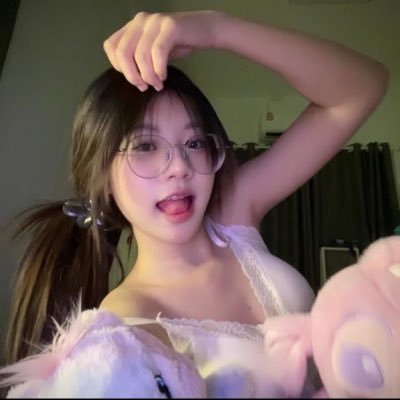 นินิว ช่องหลัก's profile picture