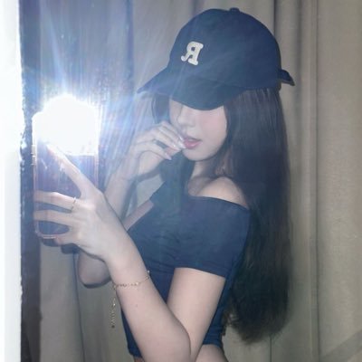 resriput's profile picture