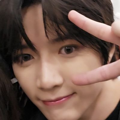 NUNA GYU 🇺🇸🇯🇵's profile picture