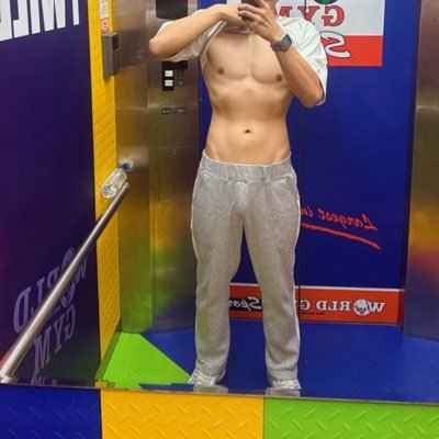 濕濕💦's profile picture