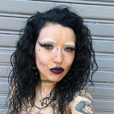 🕷️ Ｓａｄｉｖａ 🪽✨'s profile picture