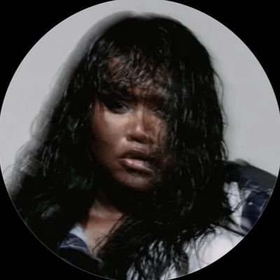 YseultUpdates's profile picture