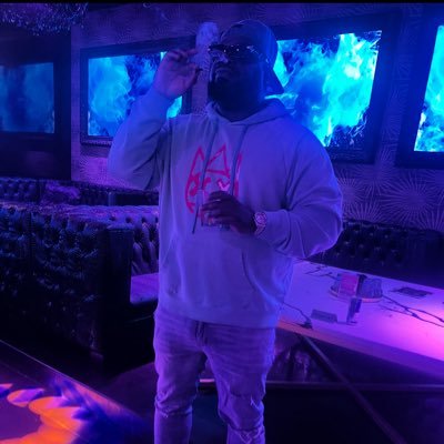Analizedahero's profile picture
