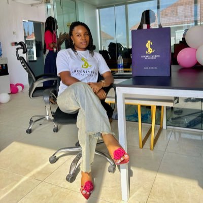 Olamide of Shoeniverse leathers's profile picture