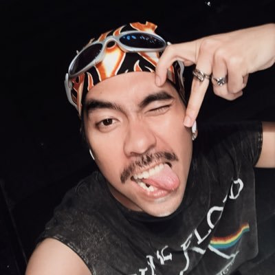 โทนี่สต๊าฟ 👀's profile picture