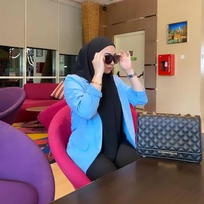 Ria Cantik's profile picture