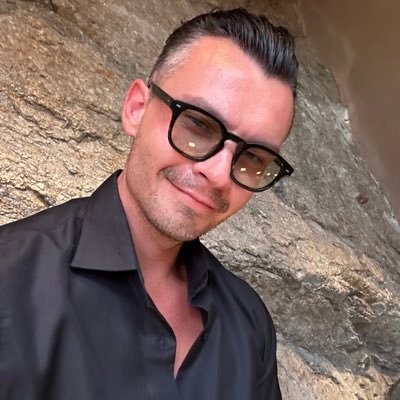 realwolfofdubai's profile picture