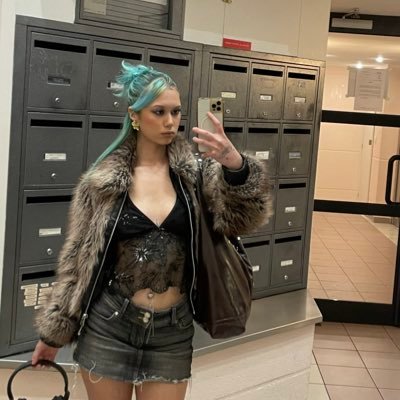 men hate account's profile picture