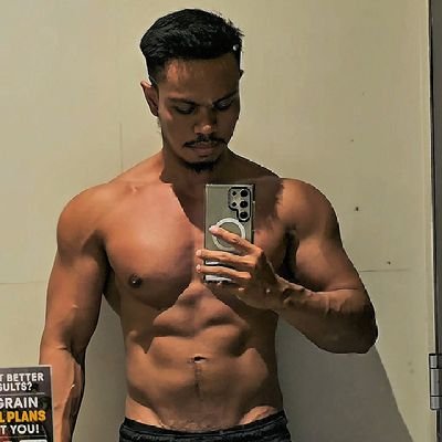 Saharat Mit's profile picture