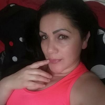 PUTAS Y PERRAS's profile picture