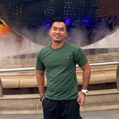 .:ᗩ Z a M:.'s profile picture