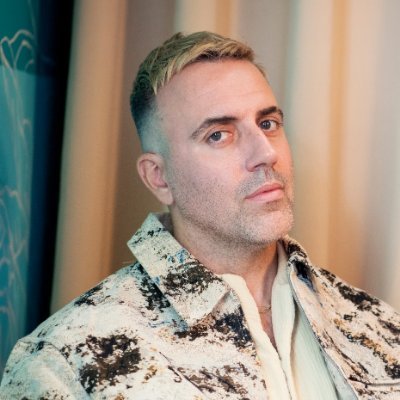 DanielVanThomas's profile picture