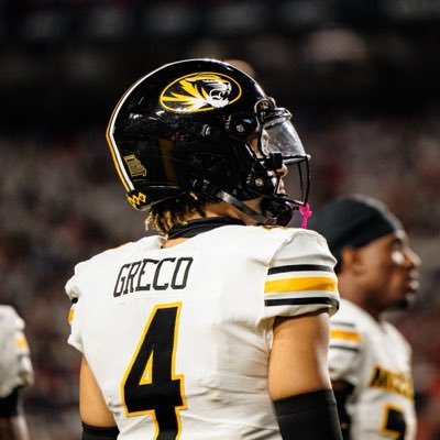 ✞Trajen Greco✞'s profile picture