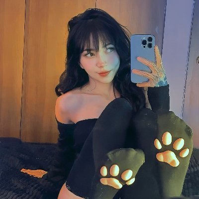 zoeylilkitty's profile picture