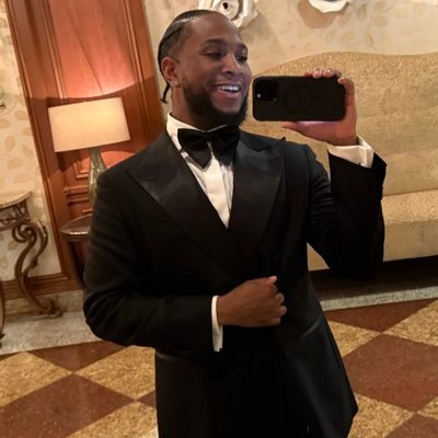 lil bow-legged hood n*gga with a nine inch's profile picture