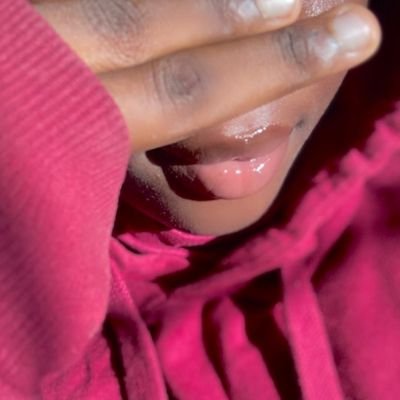 Hadeeyzarh's profile picture