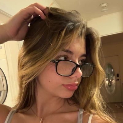 𝕄𝕚𝕜𝕒𝕪𝕝𝕒 ℂ𝕒𝕞𝕡𝕚𝕟𝕠𝕤's profile picture
