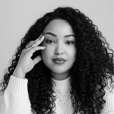 LynneShiks's profile picture