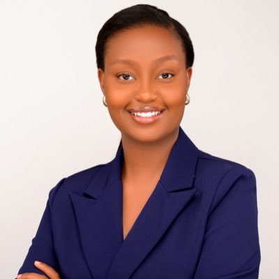 JuliaMuhumuza's profile picture
