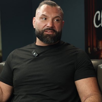 Alex Corbisiero's profile picture