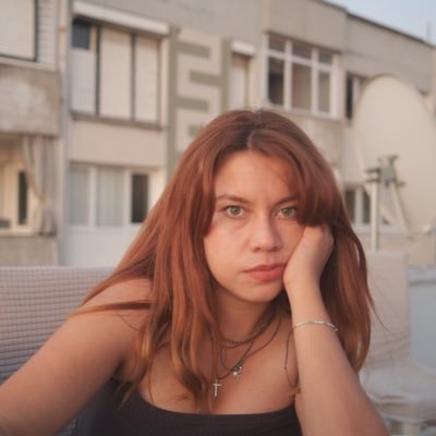 Ozgeuyanik_'s profile picture