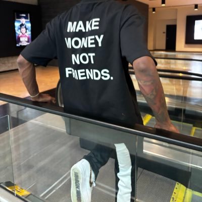 righthandjosh's profile picture