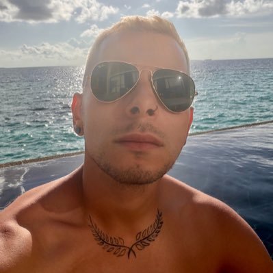 just__mylo's profile picture
