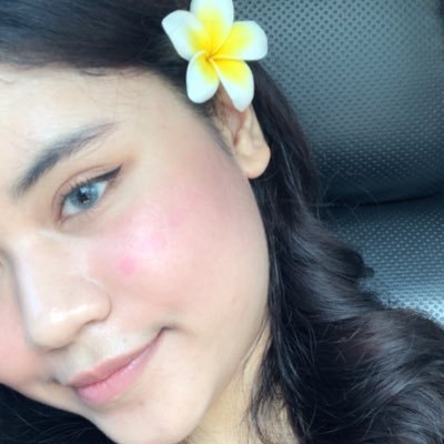 nina's profile picture
