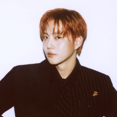 드림~ 수호🐰🥕's profile picture