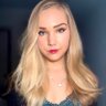 Profilbild von Naomi Seibt