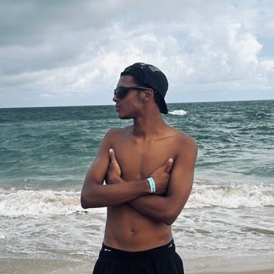 ☆ oɐ̰ſ 💢's profile picture