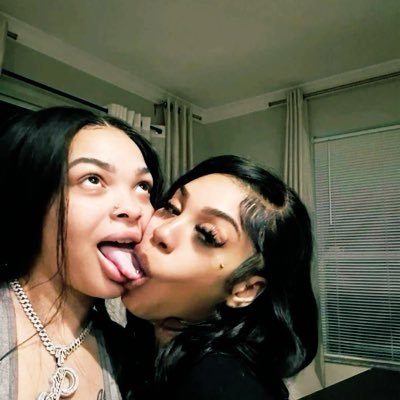 kinkybrat01's profile picture