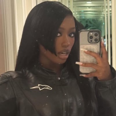 serenapagefiles's profile picture