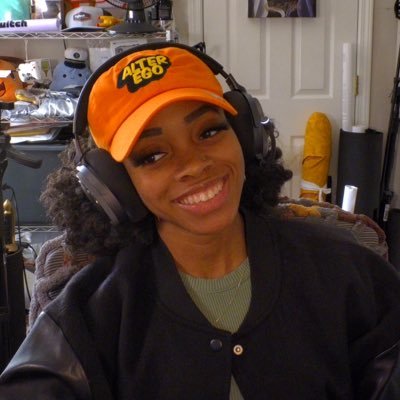 IdiosynAnca's profile picture