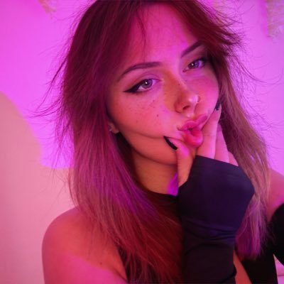 𝐈𝐕𝐘 𝐀𝐒𝐏𝐄𝐍 🥀's profile picture