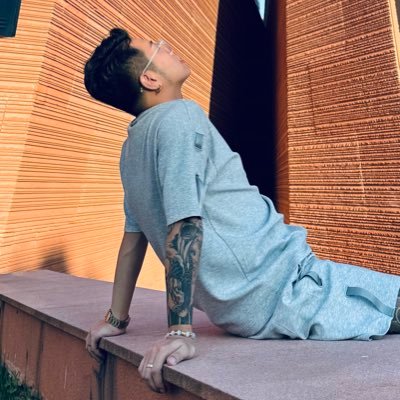 Luoza1069's profile picture