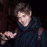 Profilbild von V