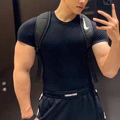 DookorThomas's profile picture