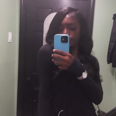 YURI .HARVEY🎀's profile picture