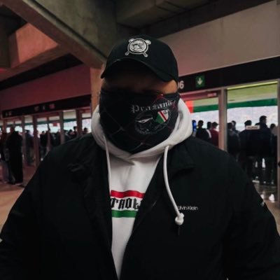 Szajkos_7's profile picture