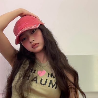 URNOTJK's profile picture