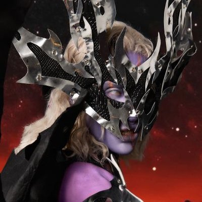 O̸̲̝̔̓́̓͂n̸͉̲̽͂̅͊̿y̶̝̫̜̋̽̓̀͂x҉̭̠̓̿̋̎'s profile picture