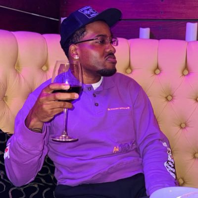 RAREPALACE's profile picture
