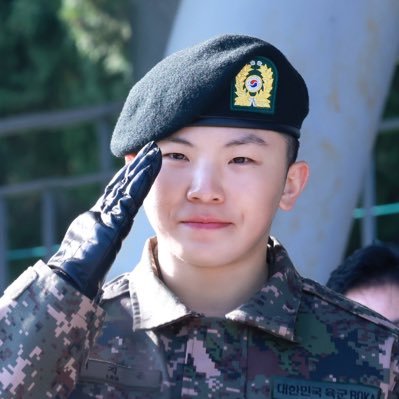 jham ฅ^•ﻌ•^ฅ's profile picture